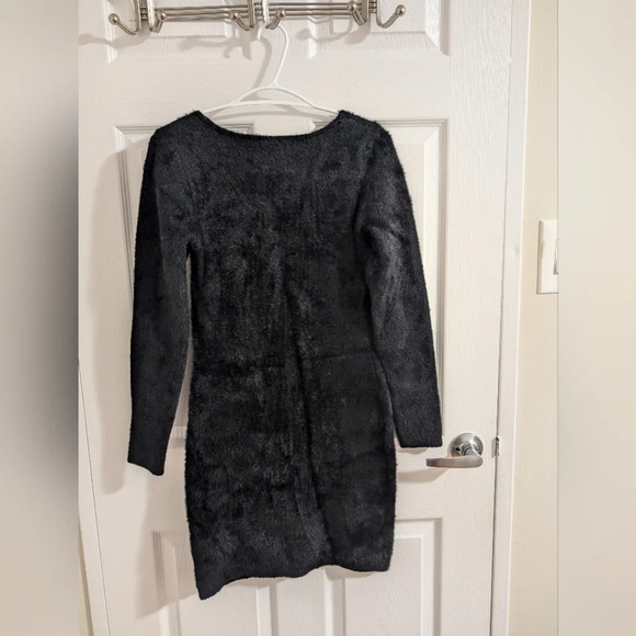 Aritzia Sunday Best Fuzzy Black Long Sleeve Mini Dress (Montgomery Dress) Size M - Picture 4 of 10